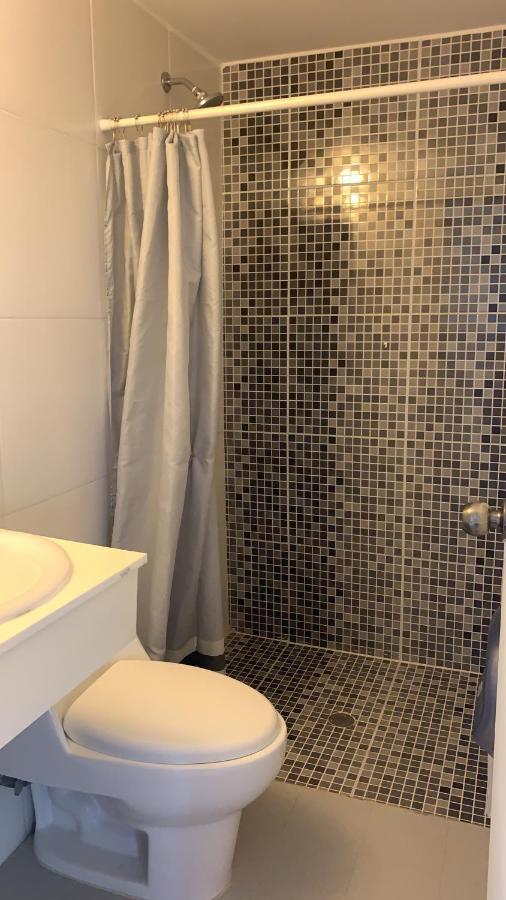 Hostal Familiar Carmencita Panama City Luaran gambar