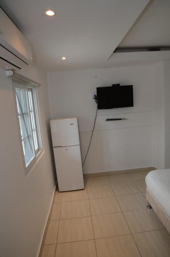 Hostal Familiar Carmencita Panama City Luaran gambar